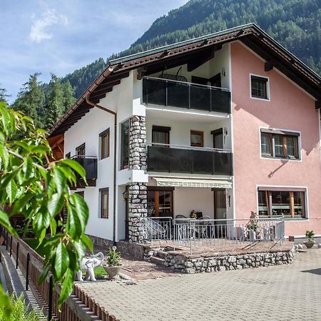 Haus Hrabovsky Apartment แลงเงนเฟลด์ ภายนอก รูปภาพ